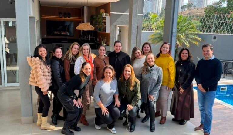 Country Luxury recebe The Global Nomads para apresentação exclusiva de portfólio de 2026