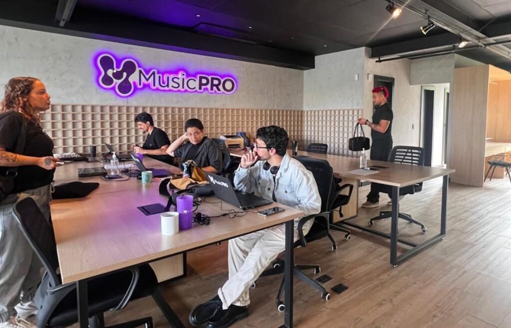 No Dia do Rap, MusicPRO realiza o MusicPRO Sessions para debater os desafios da construção de carreira na música independente