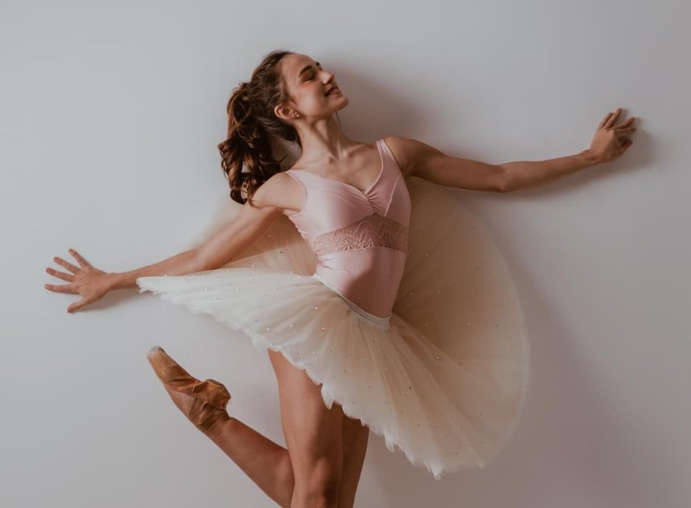 Projeto Dança & Magia celebra 20 anos com Jantar de Gala e presença de bailarina convidada Pietra Regô em Barra Mansa