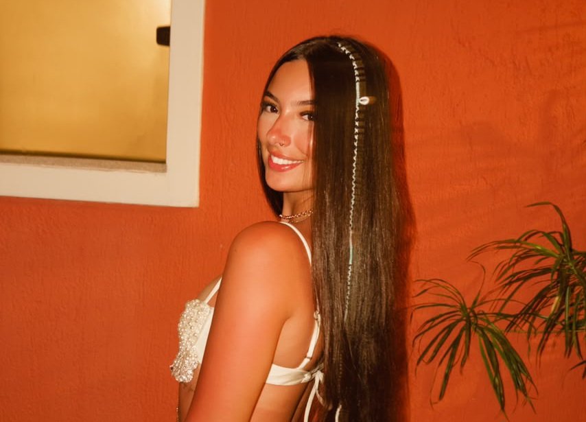 Ana Júlia Pardini desponta com autenticidade nos nichos de moda e lifestyle