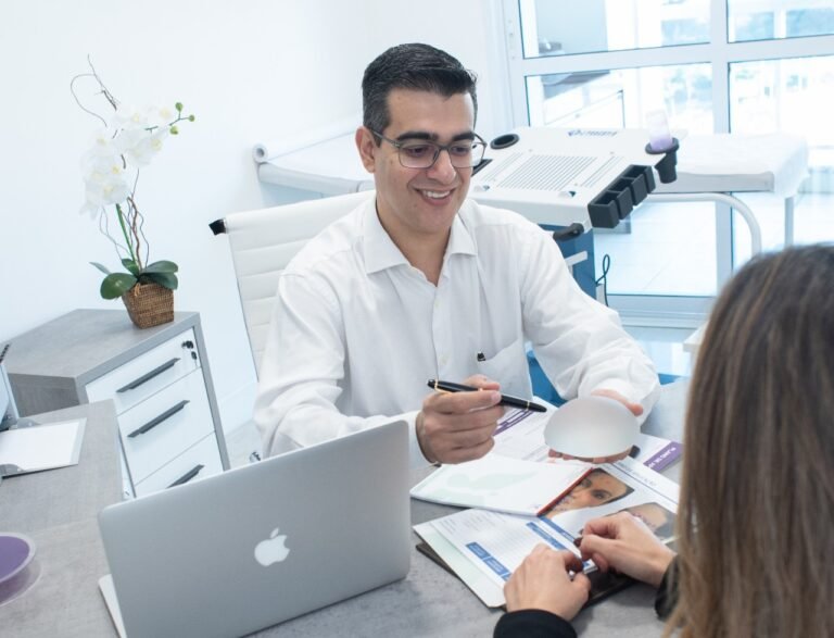 Ciência, precisão e naturalidade: a trajetória que consolidou Dr. Marco Aurélio Guidugli na cirurgia plástica