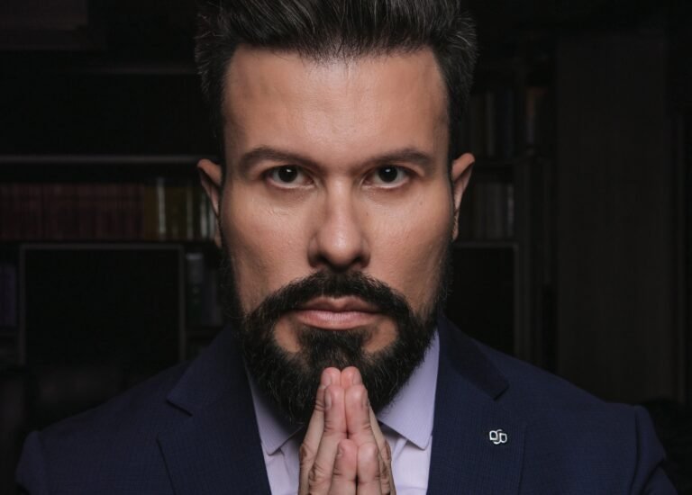 Faustino da Rosa Júnior faz história como primeiro advogado entre os grandes influenciadores de negócios do Brasil