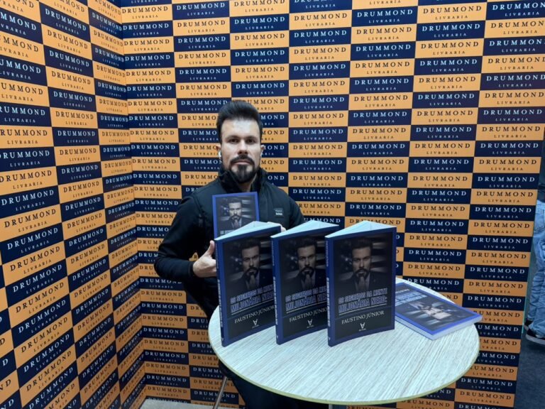 Faustino da Rosa Júnior lança na Bienal obra best-seller nos USA